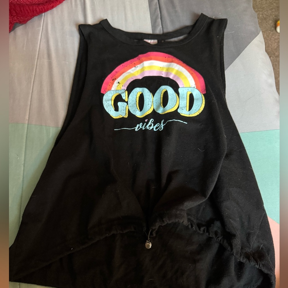 no boundaries tank, small, has a bra cover up